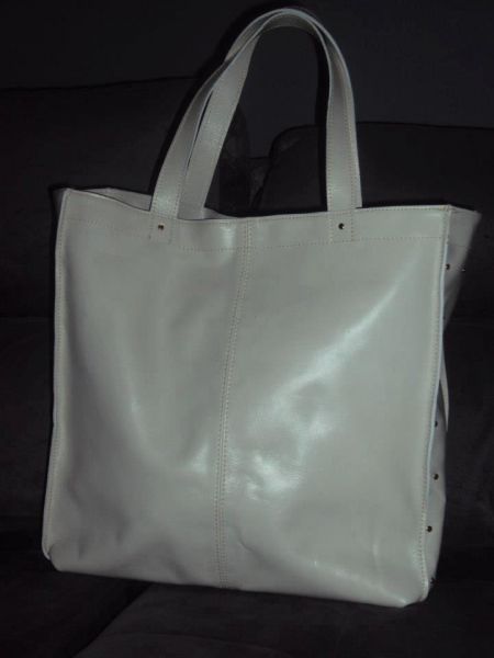 Bolsas de couro offwaith de lado